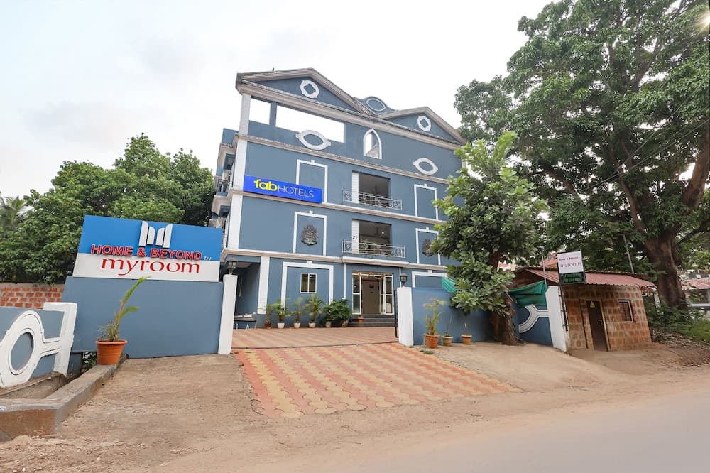 Fabhotel Home & Beyond