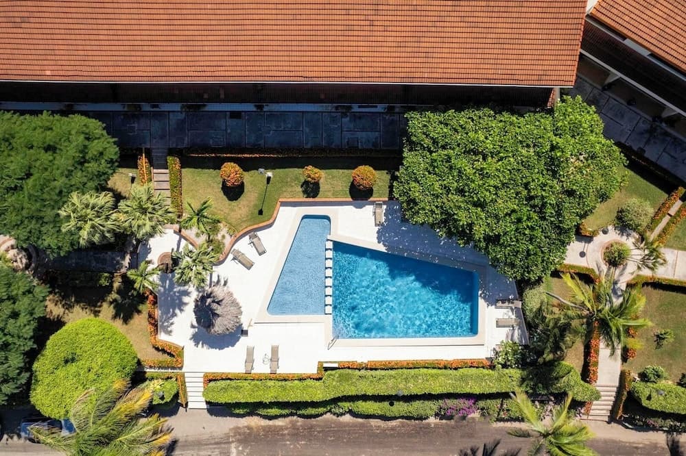 Casa Sail Away 13