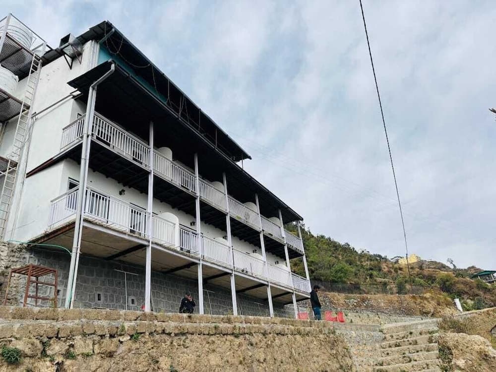 The Sapphire Suits Mussoorie