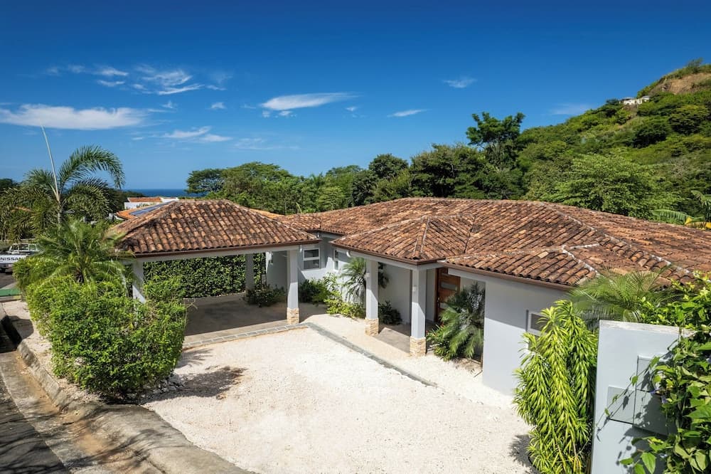 Casa Tropical