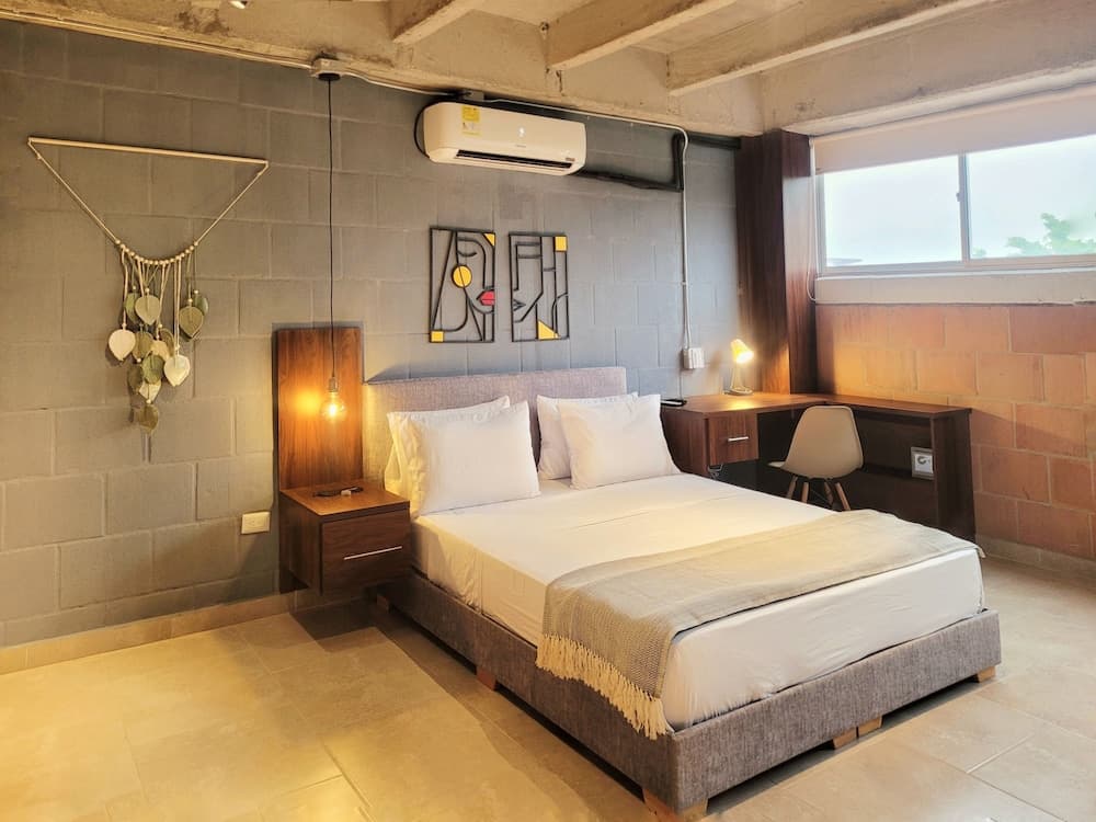 The Hub by Wynwood House