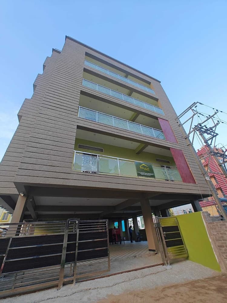 Konaklama yerinin ön cephesi