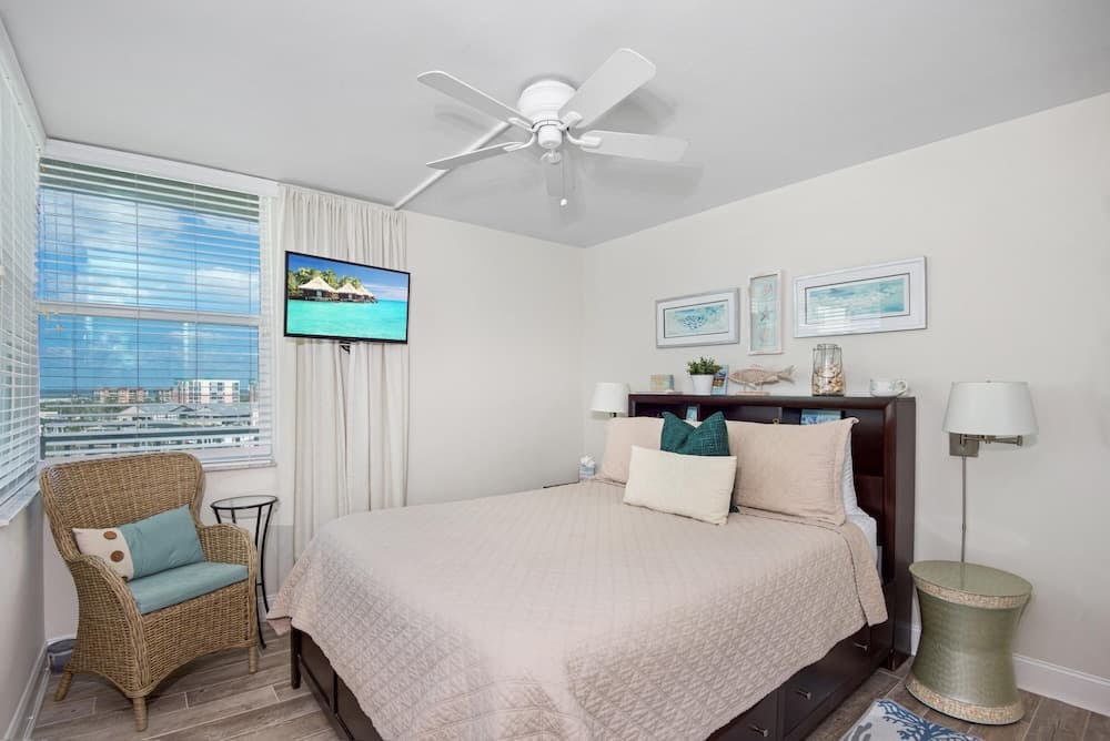 Estero Beach & Tennis 708-c