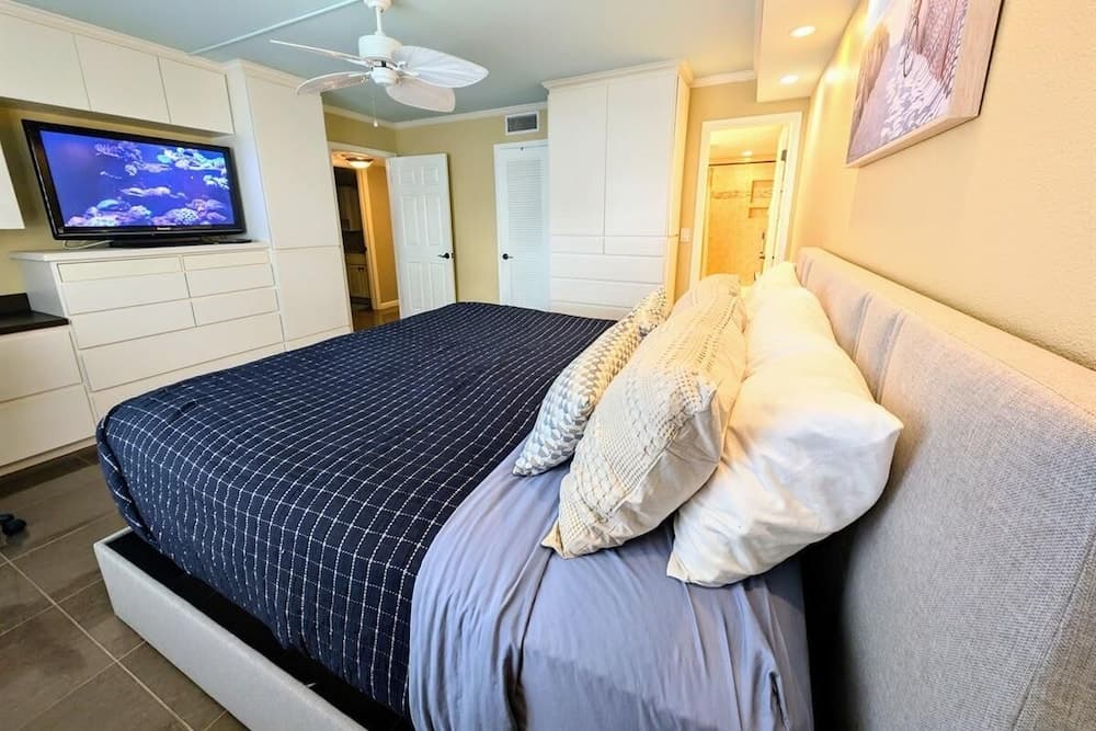 Sea Club #29 - Our Sunrise Nest