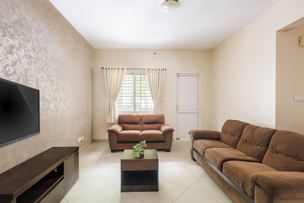 Aspire Heights by Red Olive15min From Biec