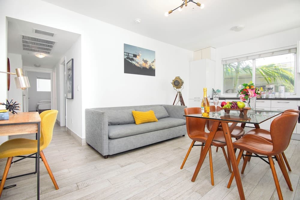 Boutique Apartments SoBe