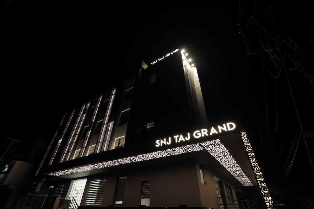 SNJ TAJ GRAND HOTEL