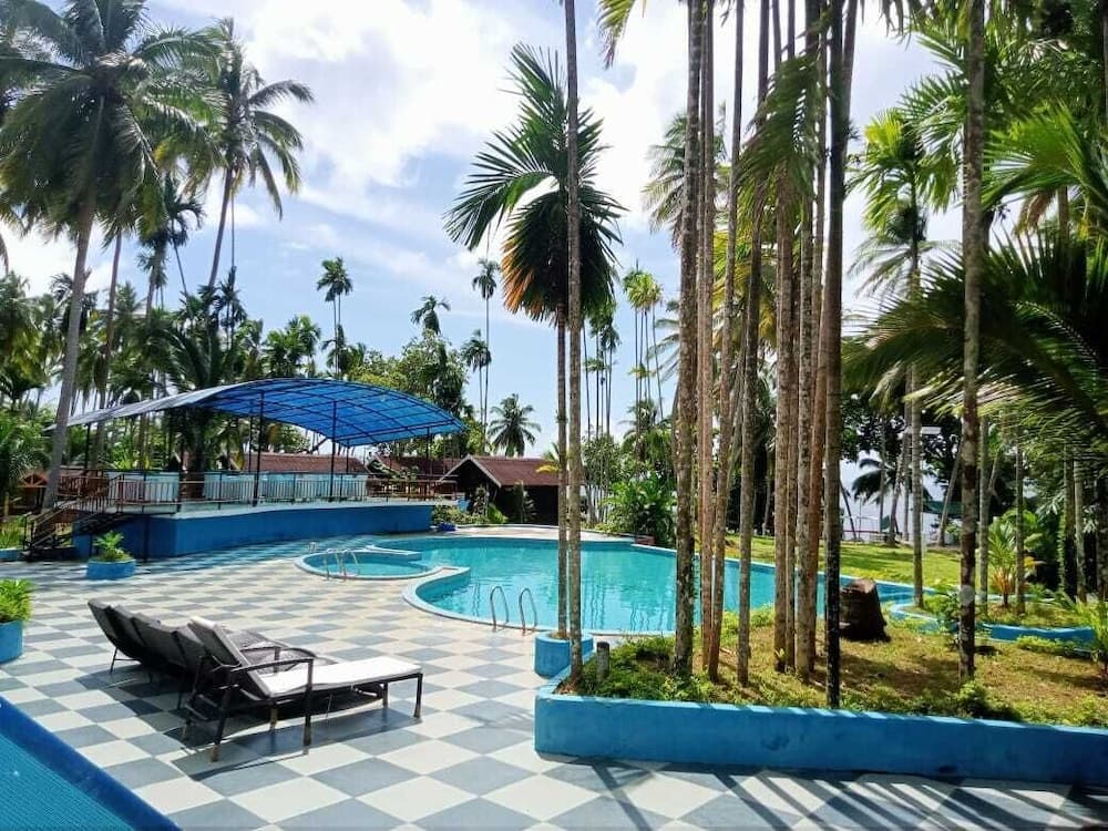 Adhvasaha Beach Spa Resort