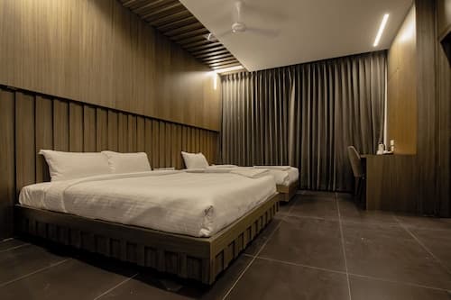 Rathna Residency