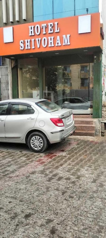Hotel Shivoham
