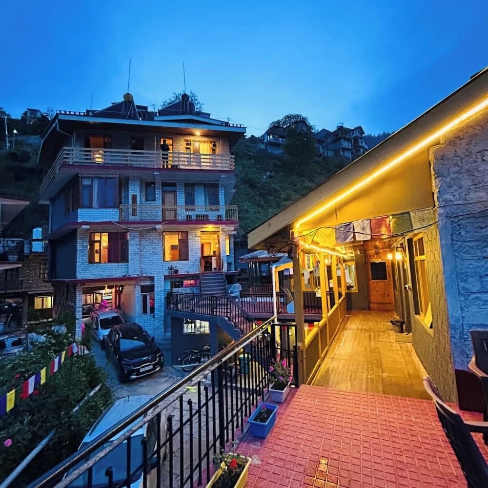 Namha Stay by Negi Wooden House