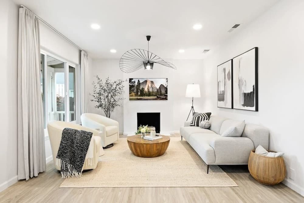 @ Marbella Lane - 3BR Designer Near Valley Fair