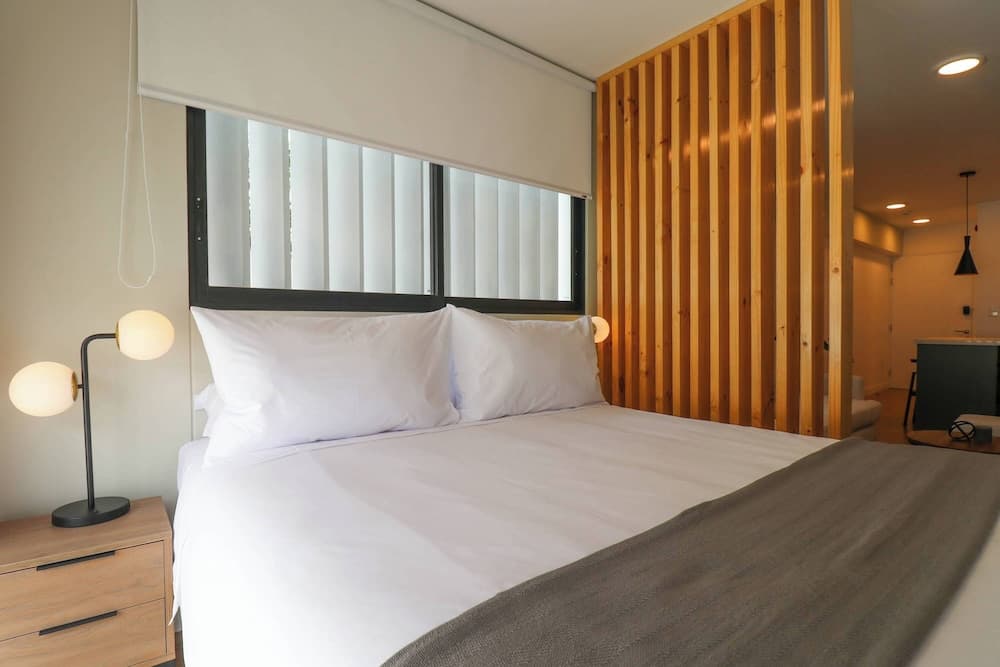 Pendragon by Wynwood House