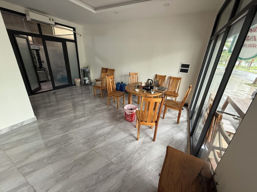 SKY BAR COFFEE Hotel