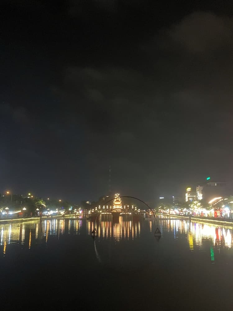 Hoa Lư Old Town House