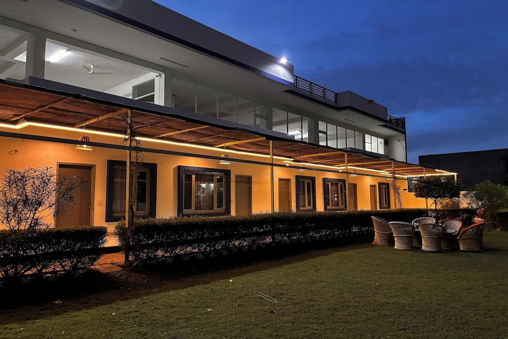 Atulya Green By Meyatri