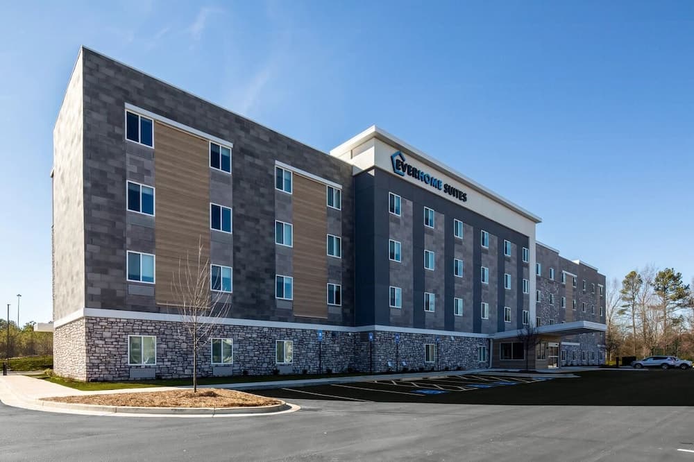 Everhome Suites San Bernardino - Loma Linda
