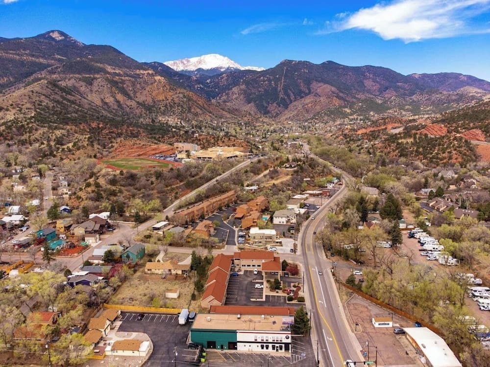 The Ridge Hotel - Manitou Springs