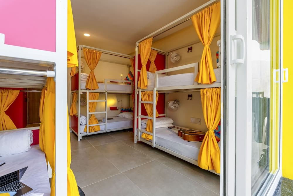 goSTOPS PLUS Rishikesh Tapovan