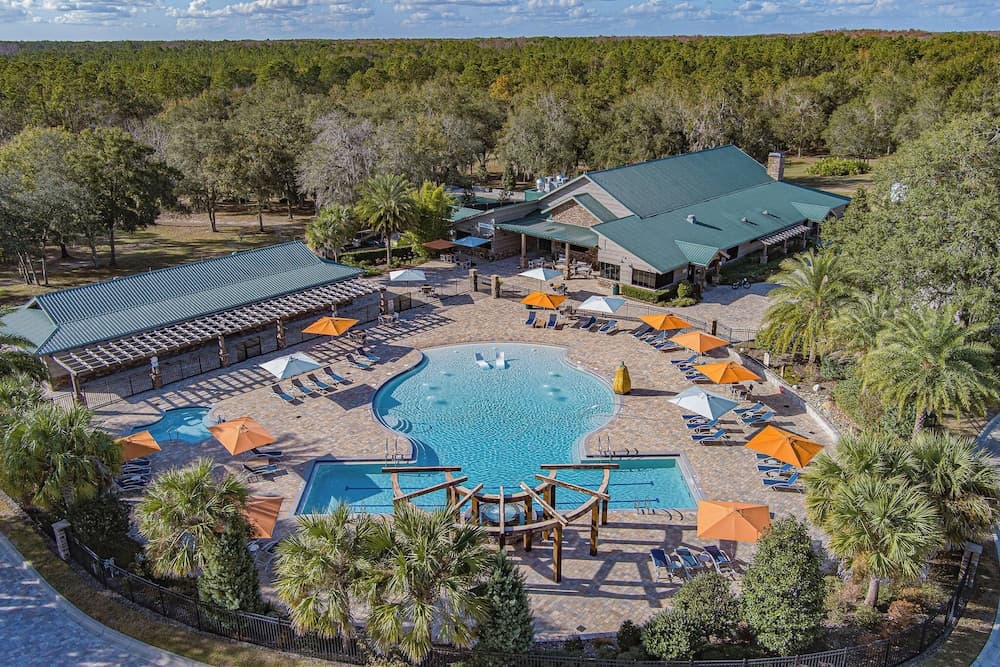 Black Prong Resort