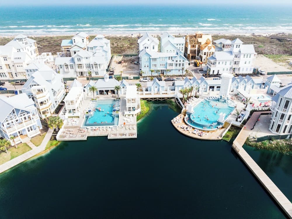 La Pearl de Mer 310 COA