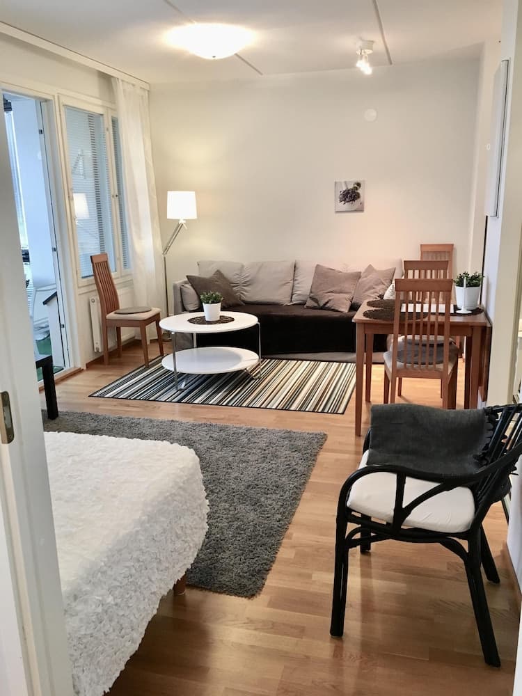 Kotimaailma KotikaksioMallask saunalla