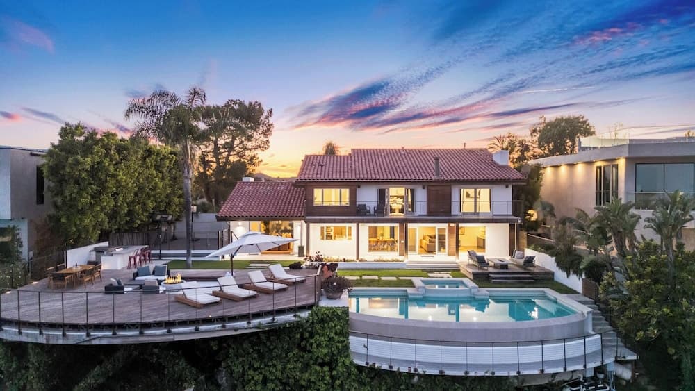 Stradella View - Bel-air Oasis w/ Infinity Pool & Stunning Panoramic Views