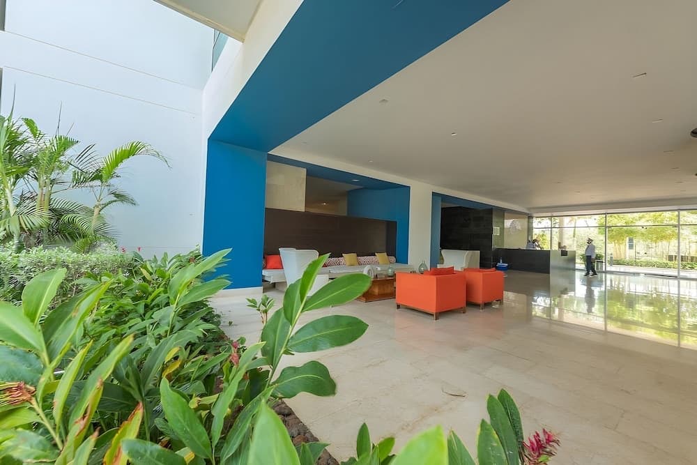 Condominio frente al mar Morros Ultra