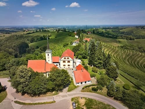Dvorec Jeruzalem
