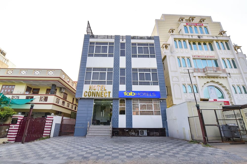 Fabhotel Connect