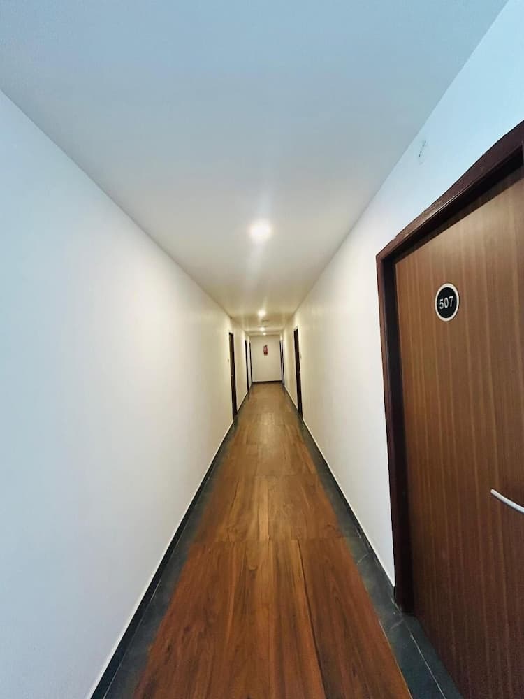 Wildwings premium hotel