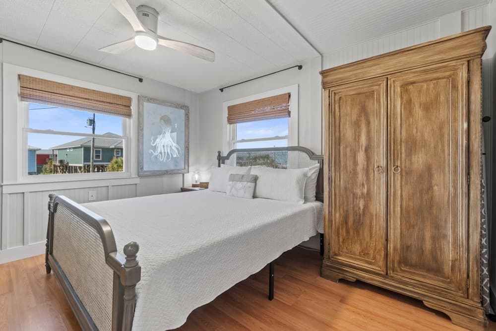 Latitude Adjustment Beach House