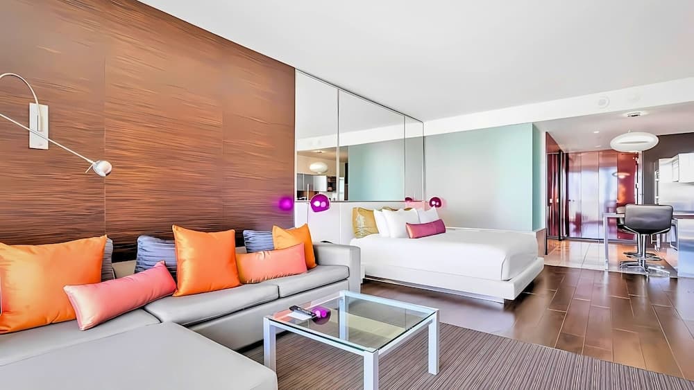 StripSuite Palms Place Hotel/Resort & Casino