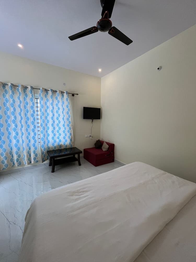Sriram Guest House
