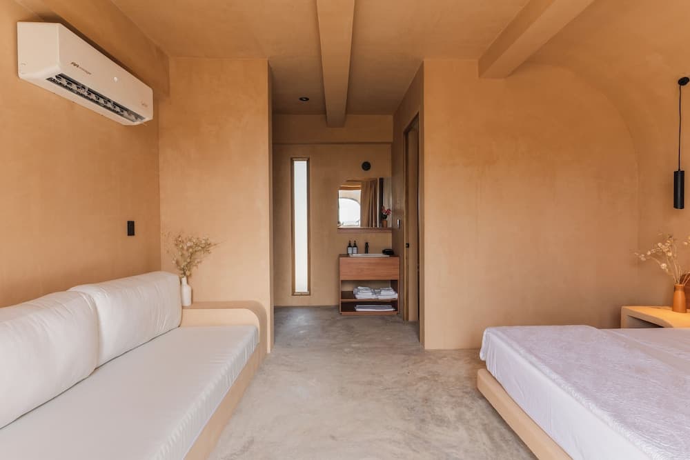 Casa Babel