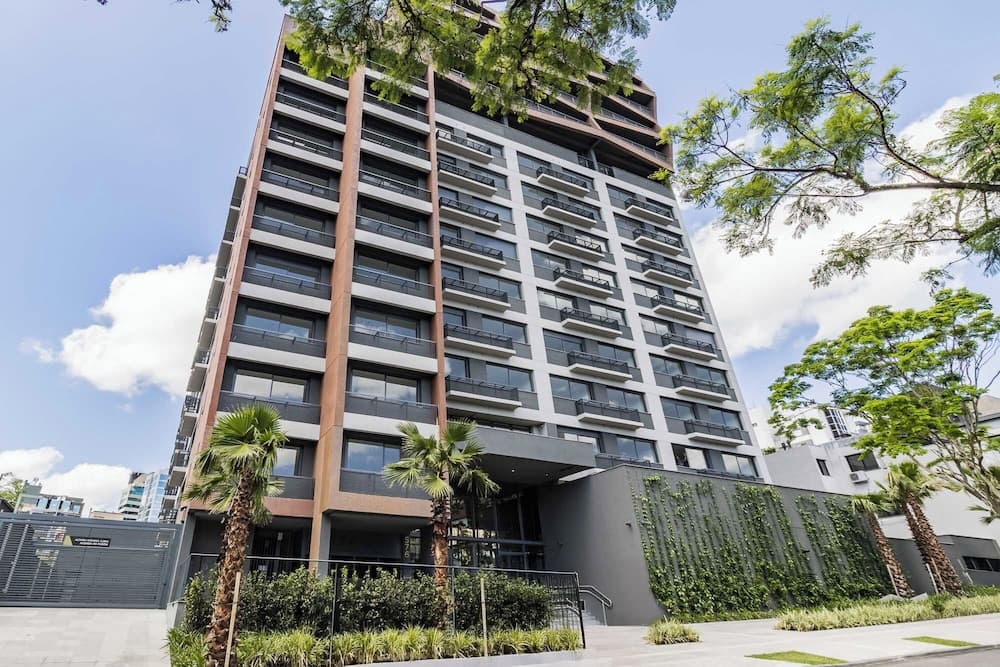 Charlie Skyline Moinhos