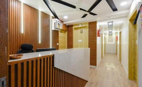 HOTEL SAFARI INN C G ROAD