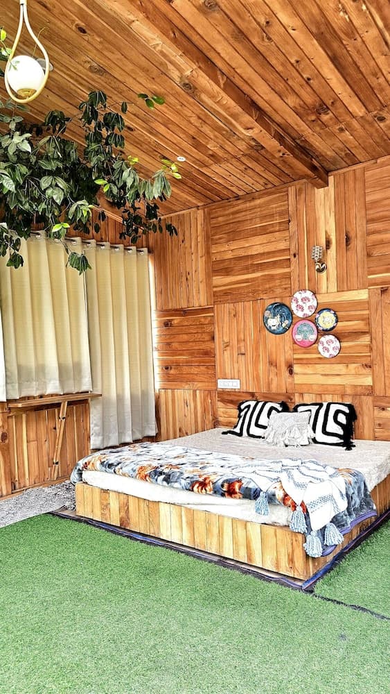 Ruhaani Cottages And Cafe