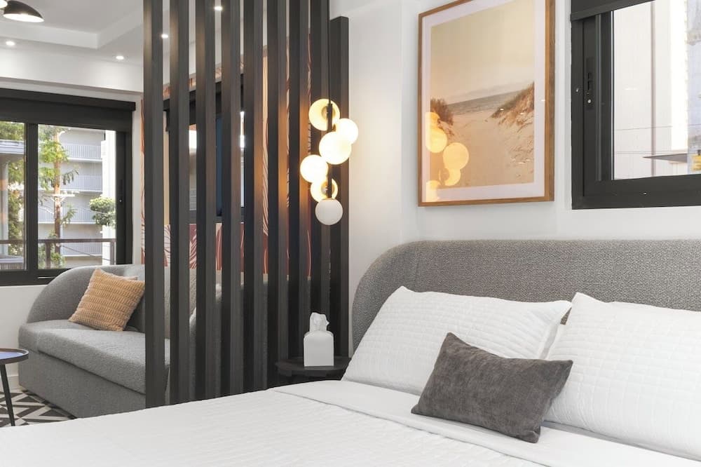 The Walk-Up Waikiki Beach