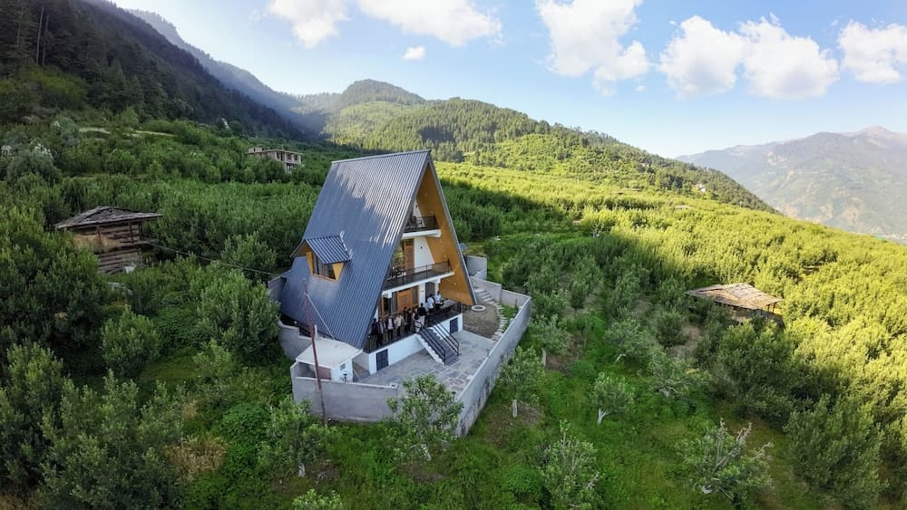 Konaklama yerinin ön cephesi