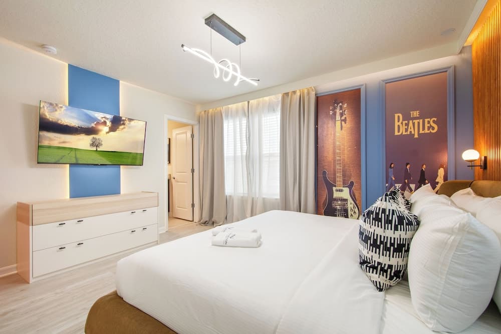 15993CCL Windsor Cay Resort