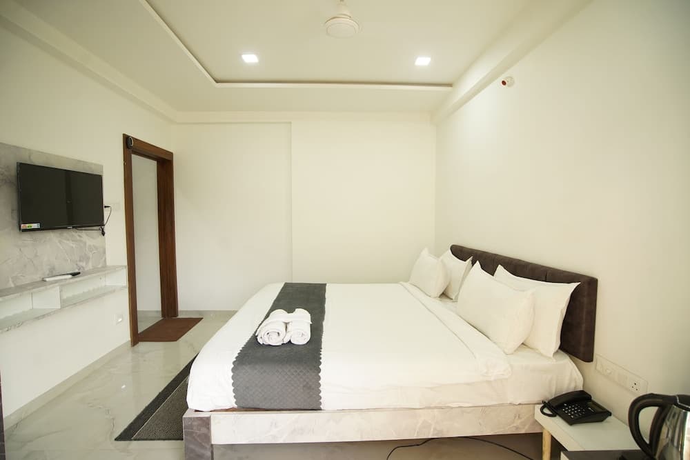 SwagStay Hotel Riviera Nagpur