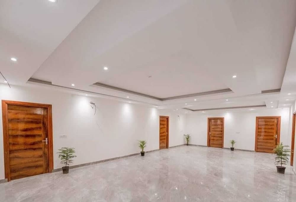 OCTAVE NIRVANA SUITES