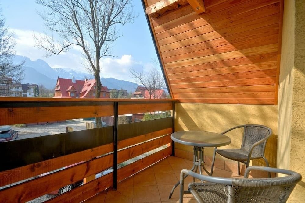 JESIONKÓWKA - CENTRUM ZAKOPANEGO