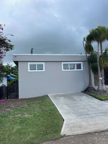 Surfer Steps Apartment