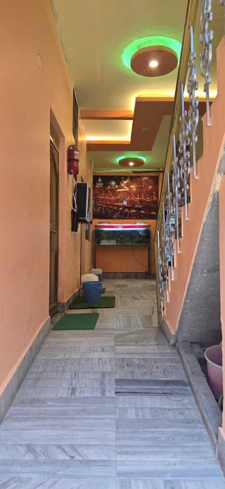 Shiva River Guest House