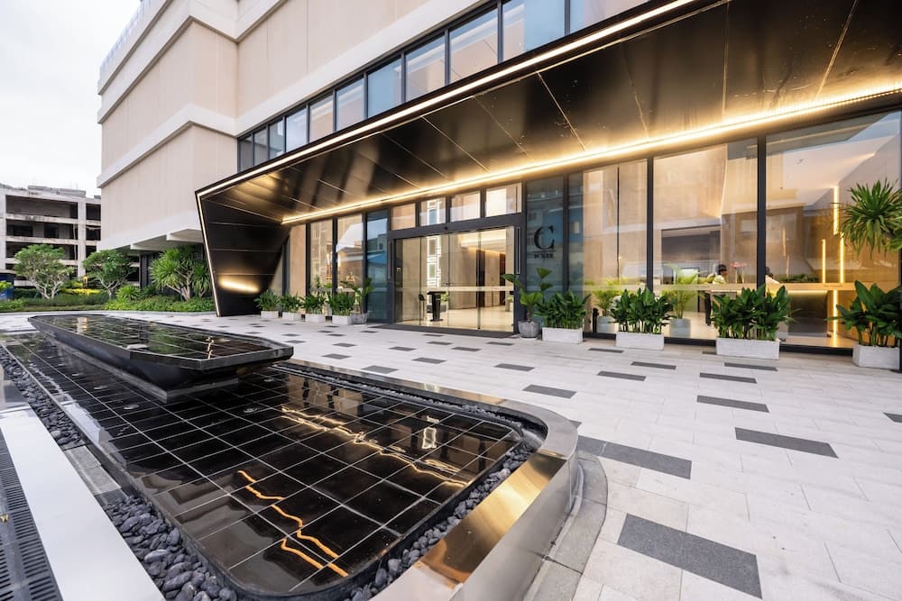 The Pinnacle Residence Service by Soben
