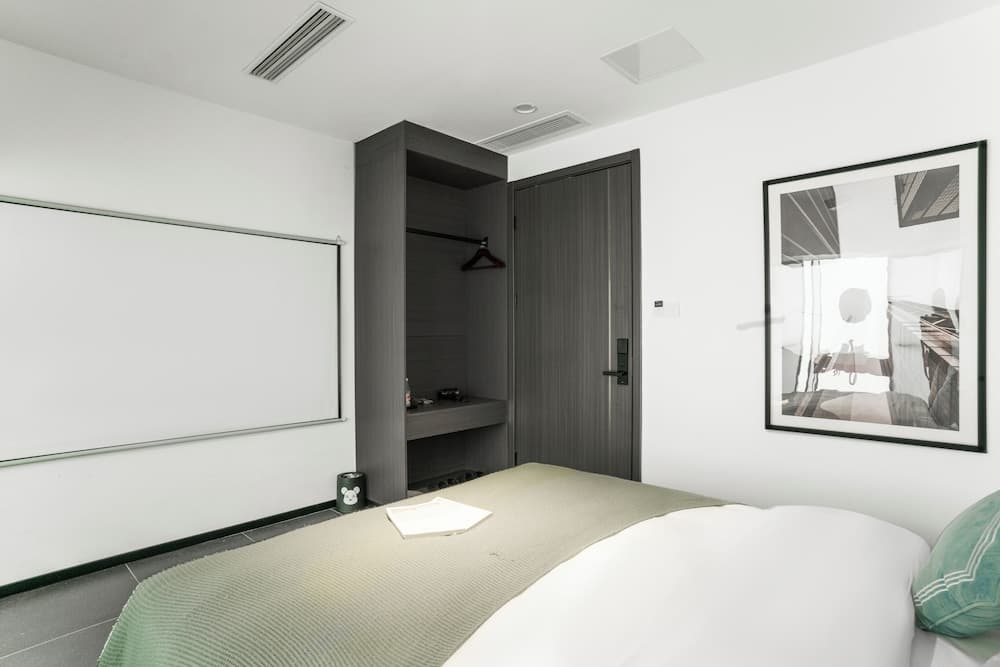 Time Wharf Hotel - Jiefangbei Shibati