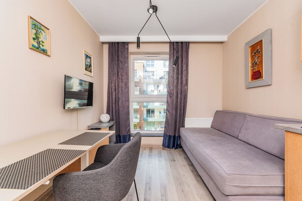 Amber Port 12A by Grand Apartments