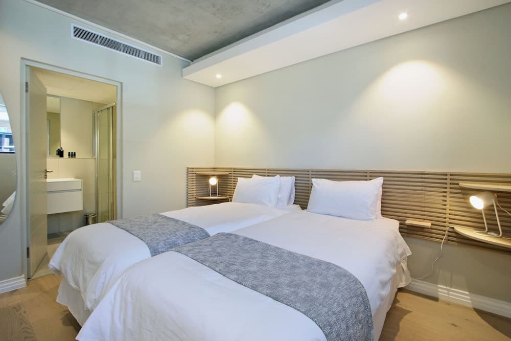 The Docklands 2 Bedroom Penthouse